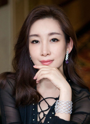 白衣女友